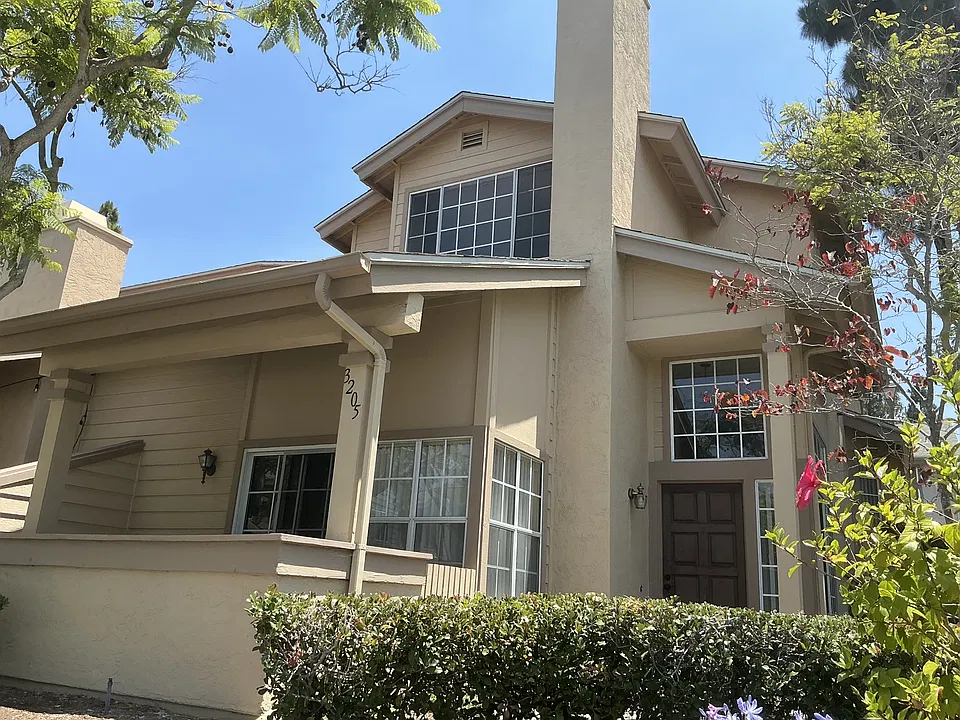 3205 E Fox Run Way #1