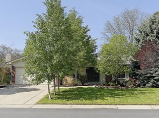 2473 S Krameria St, Denver, CO 80222