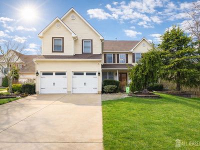 8 Clearbrook Ct, Howell, NJ, 07731