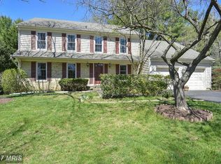 20328 Pleasant Ridge Dr, Montgomery Village, MD 20886