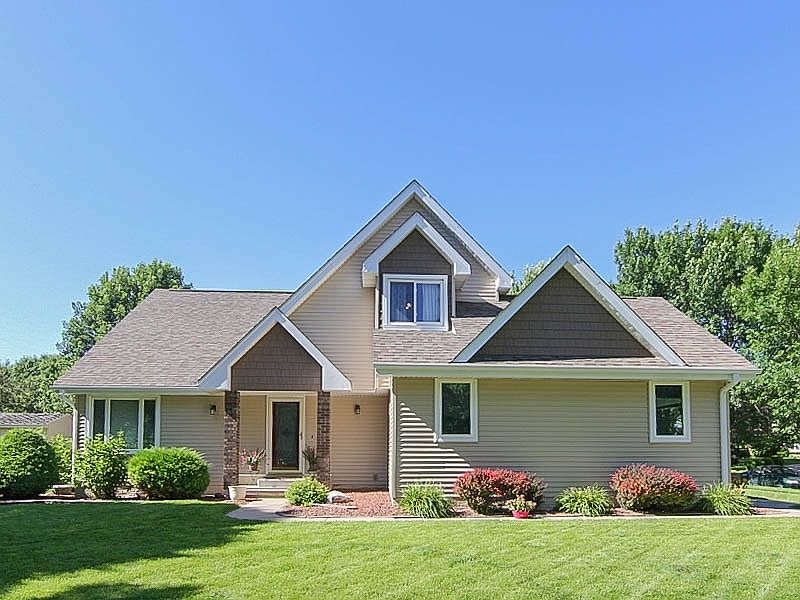 Front View of Home