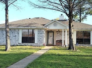 2421 University Dr, Rowlett, TX 75088