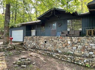 210 Lawrence Ln, Hot Springs, AR 71913