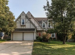 16520 W 132nd Cir, Olathe, KS 66062