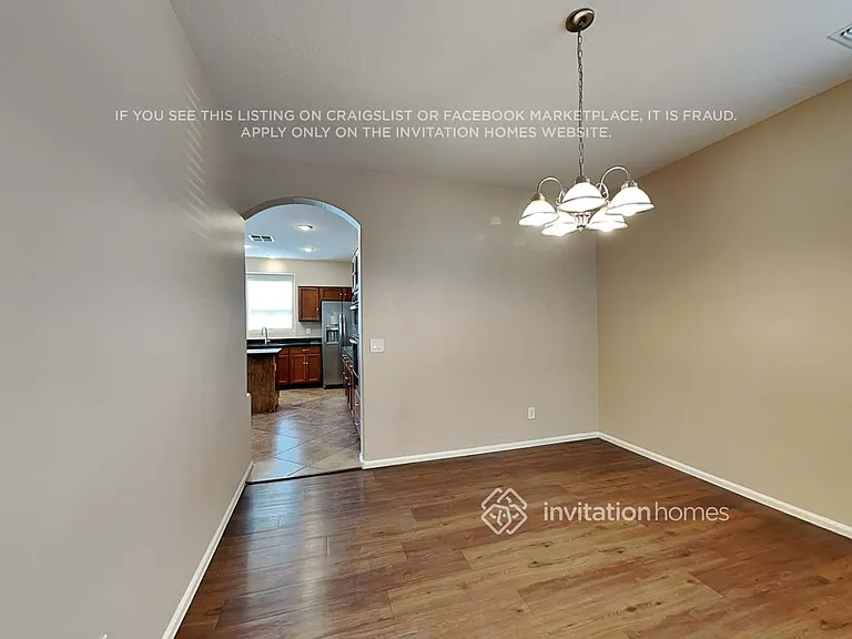 10410 W Illini St — Photo 8