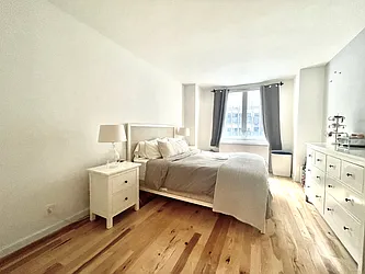 Rented by Addison Property Group