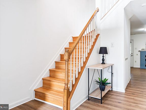 5th image of 6104 Asher Ct