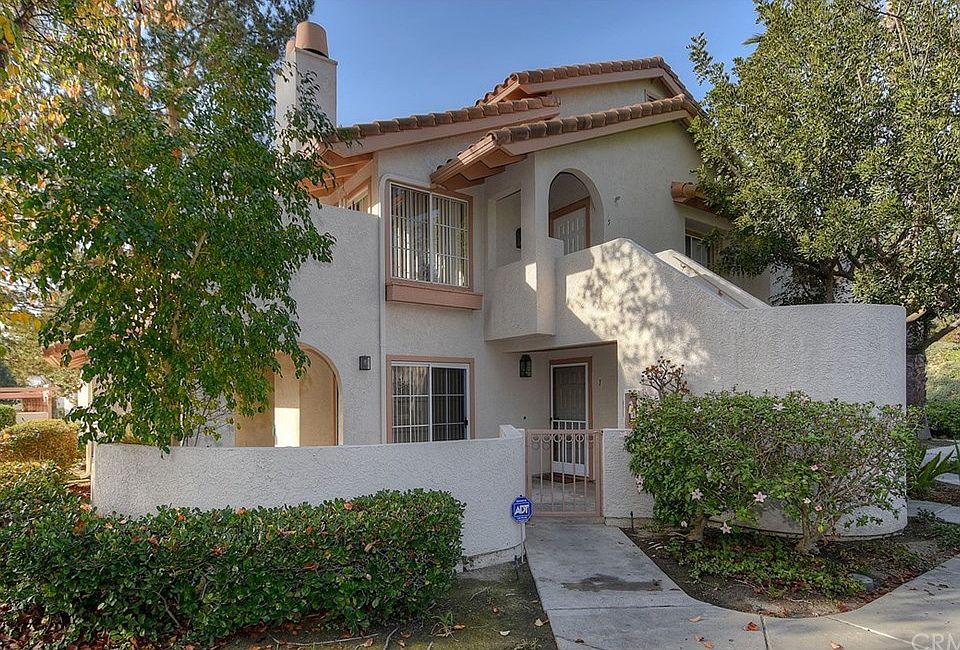 1st image of 24361 Conejo APT 1