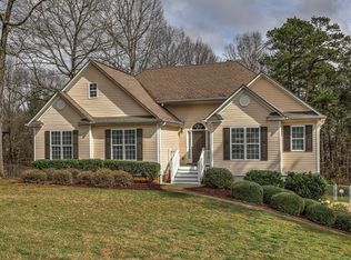 2026 Bascomb Carmel Rd, Woodstock, GA 30189