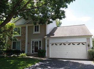 1819 Rampart Ct, Naperville, IL 60565