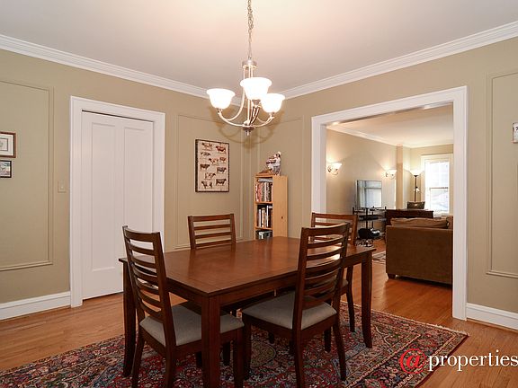 Living Room / Dining Room