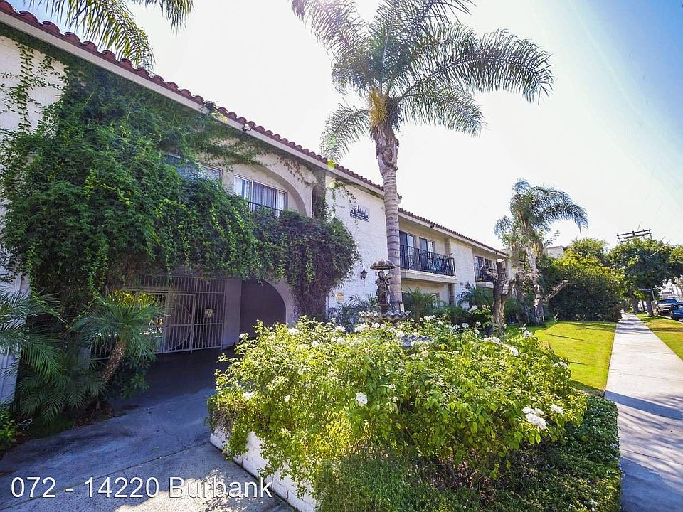 1st image of 14220 Burbank Blvd APT 121