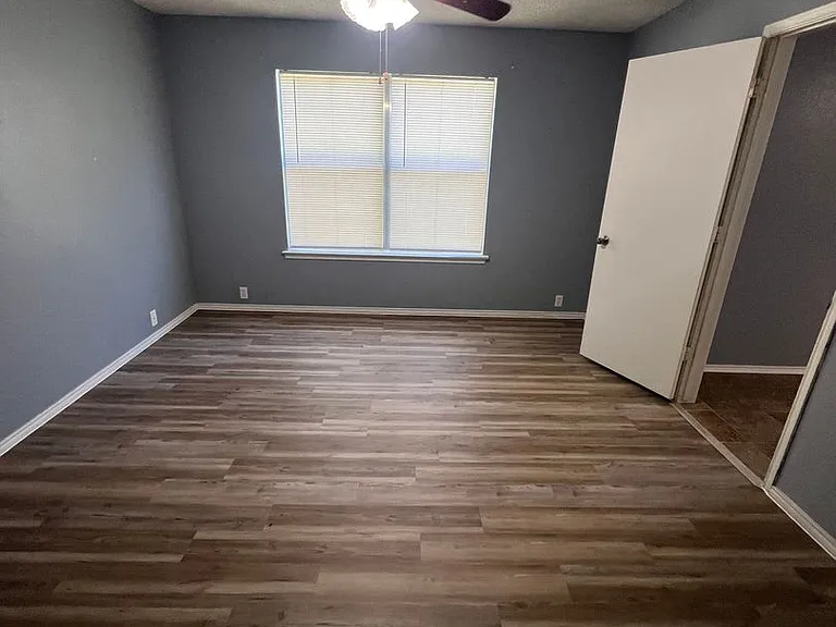 1004 Wintercreek Dr — Photo 15