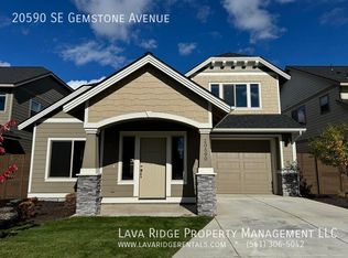 20590 SE Gemstone Ave, Bend, OR 97702