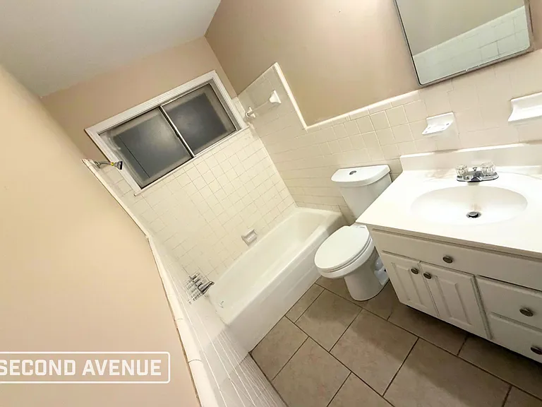 3088 Lynchburg St — Photo 10