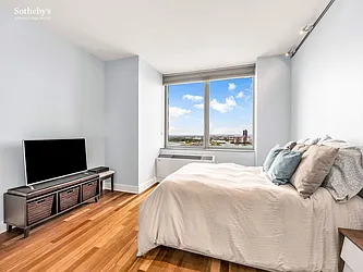 Rented by Sotheby's International Realty