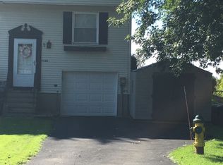 4168B Burningtree Rd, Liverpool, NY 13090