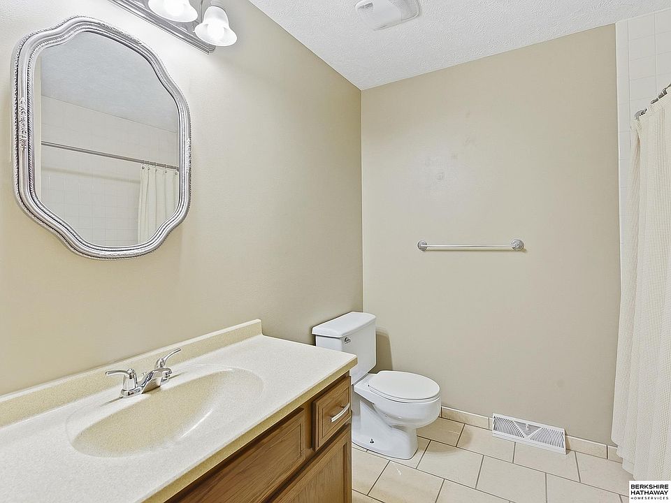 19th image of 10632 M St