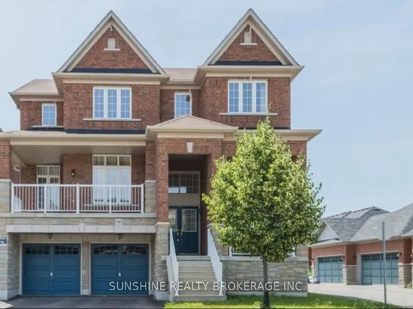 100 Fred McLaren Blvd, Markham, ON L6E 0L3