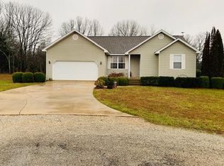 224 Stevenson St, Mountain View, MO 65548