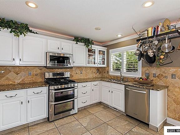 5th image of 3035 Arianza Ct