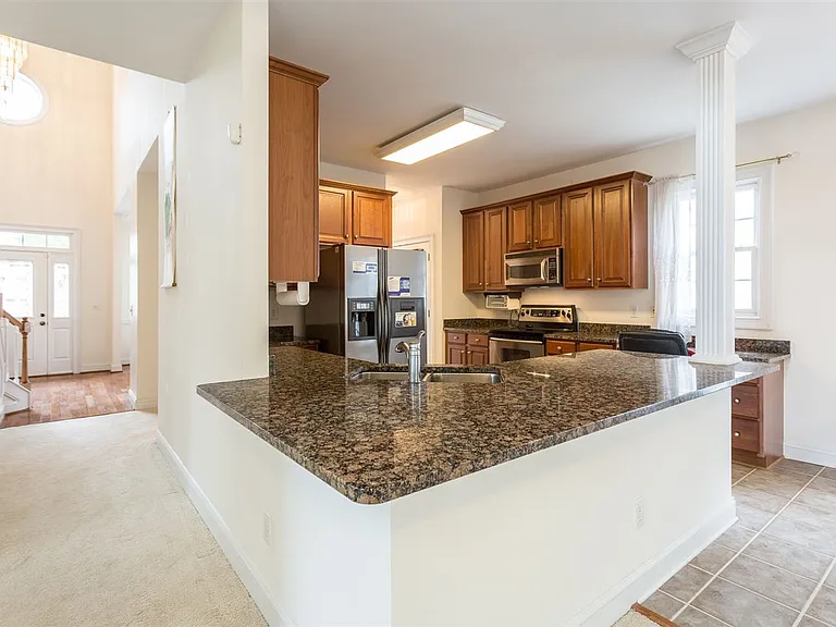 304 Star Magnolia Dr — Photo 8