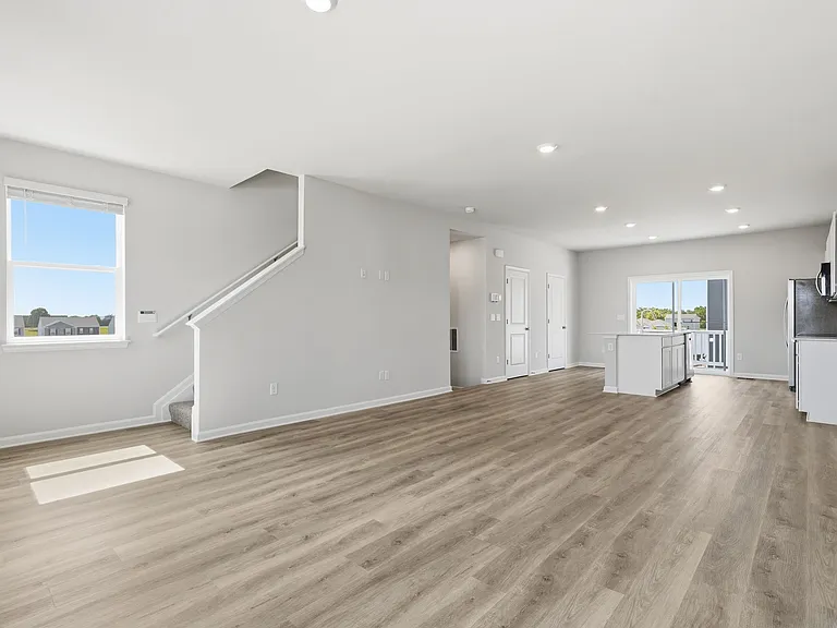 131 Willett Hollow St — Photo 3