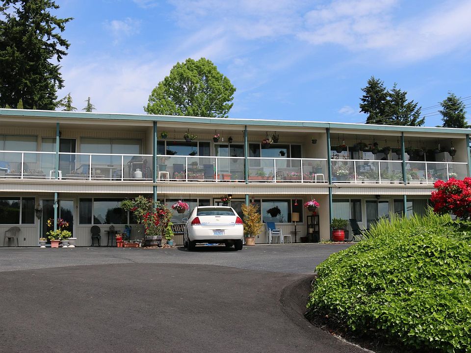 2nd image of 9020 Peacock Hill Ave