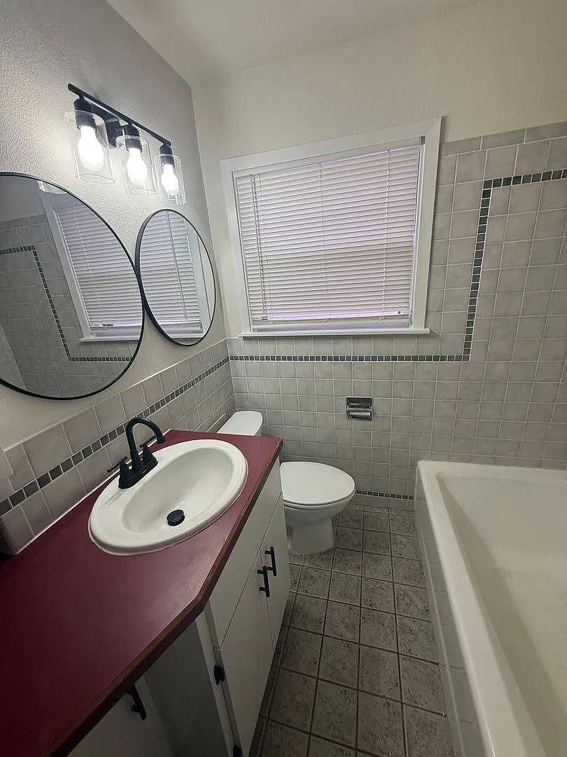Available Now! 3/1.5 In Central Lubbock — Photo 1
