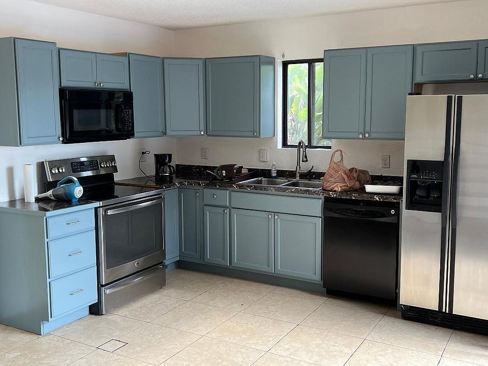 1st image of 6003 Waterview Cir