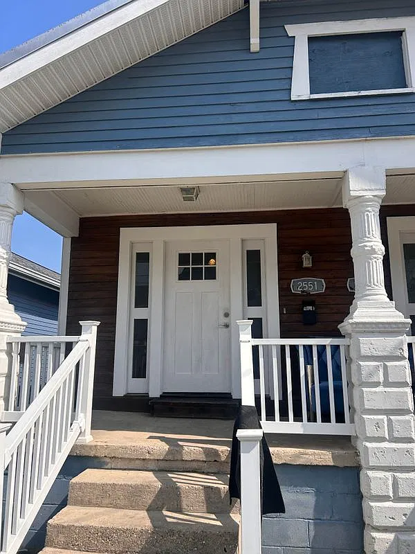 2 bed, 2.0 bath, 800 sqft, $1,450 — Photo 1