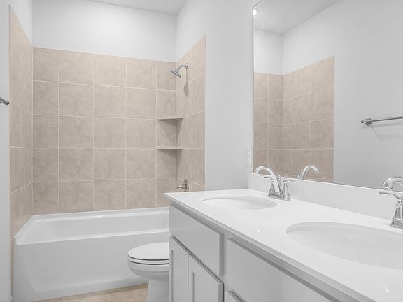 2nd image of 4545 English Maple Dr