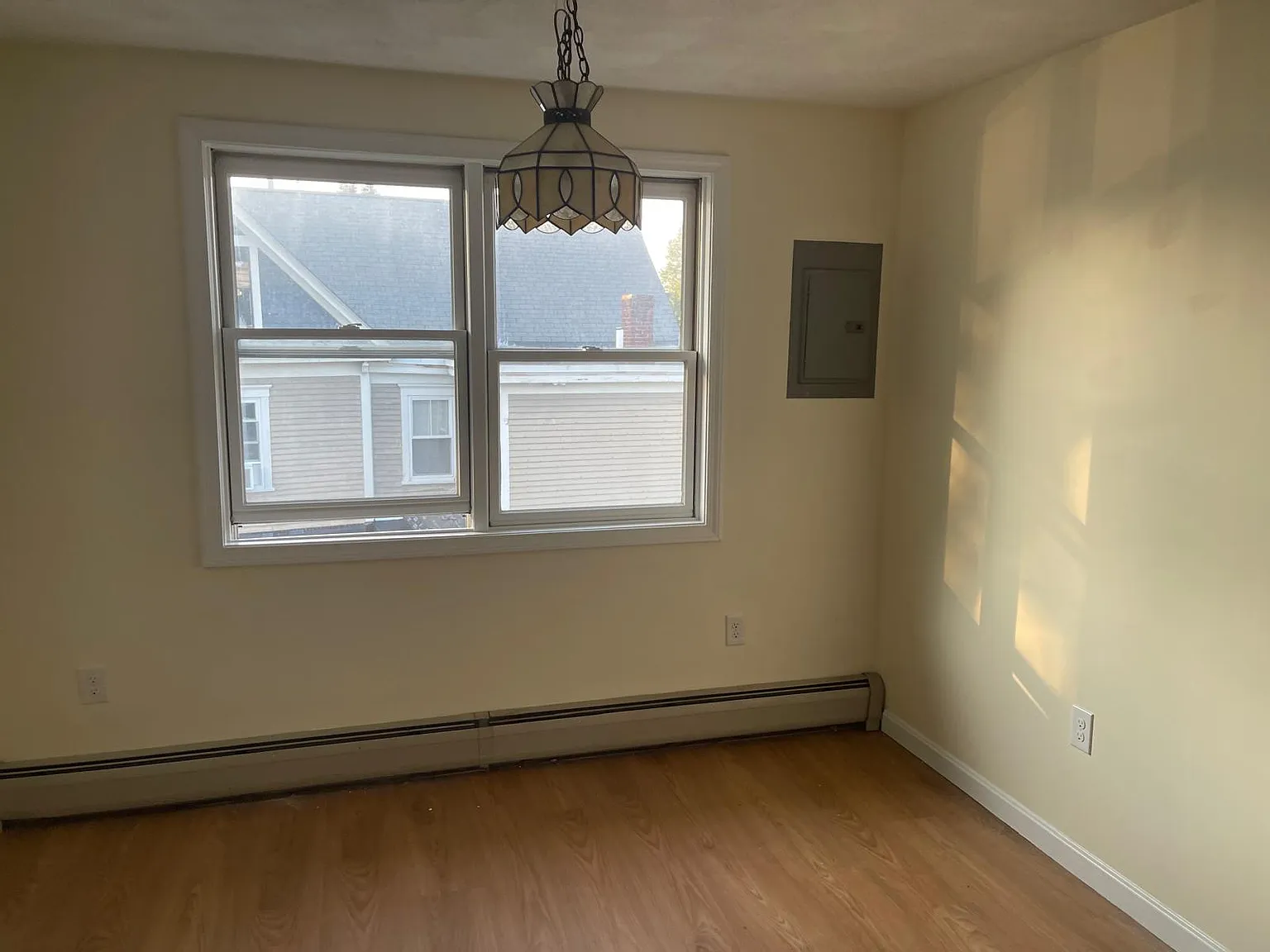 2 bed, 913 sqft, $2,350 — Photo 4