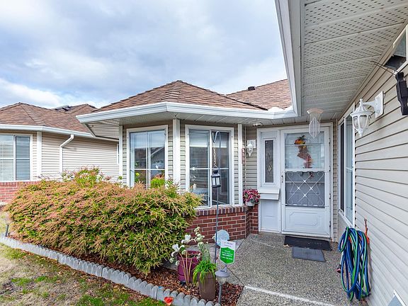 5th image of 1973 Winfield Dr #107