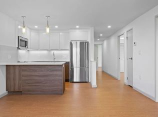 1243 Beacon St #4, Brookline, MA 02446