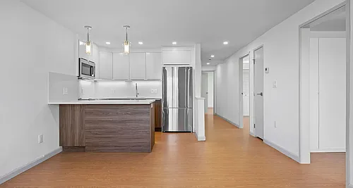 1243 Beacon St #4 Photo 1