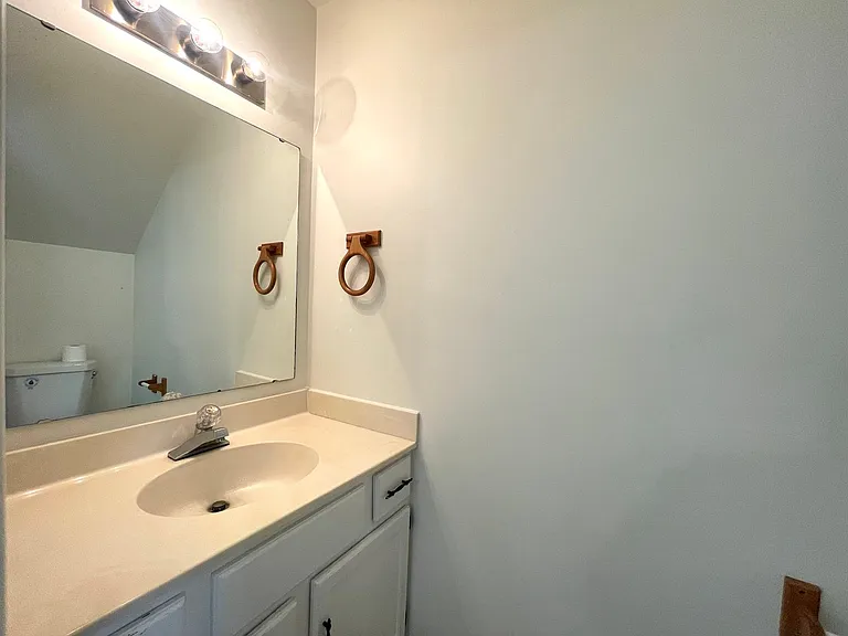 1230 Stetson Rd #10 — Photo 6