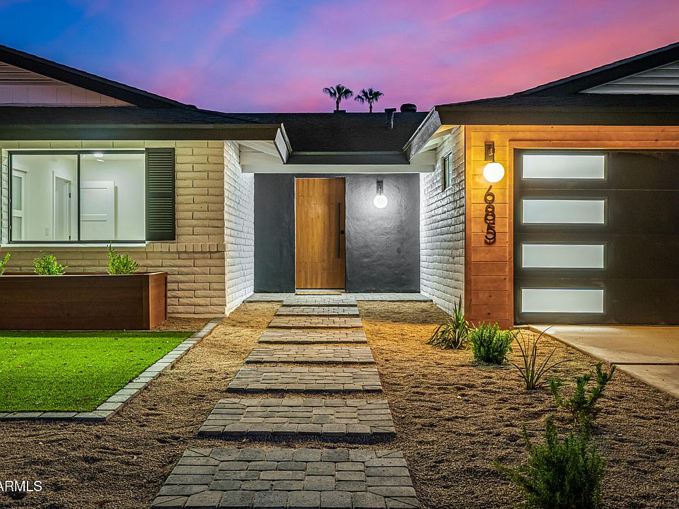 685 E PALM Street, Litchfield Park, AZ 85340 | Zillow
