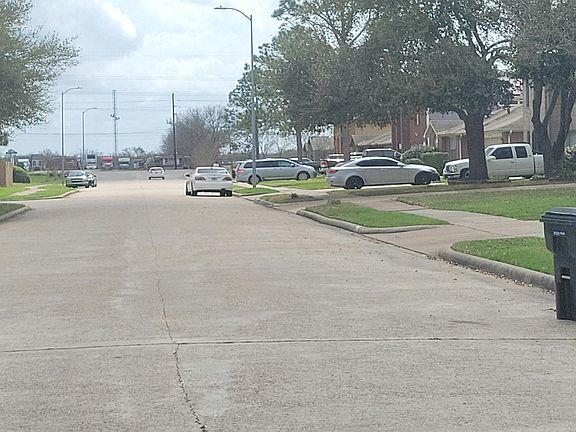 5th image of 16702 Amy Ridge Rd