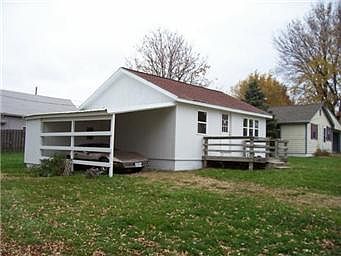 2nd image of 214 Southside Ct