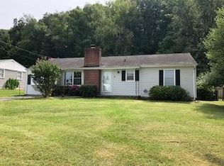 6 Stagecoach Rd, Bristol, VA 24201