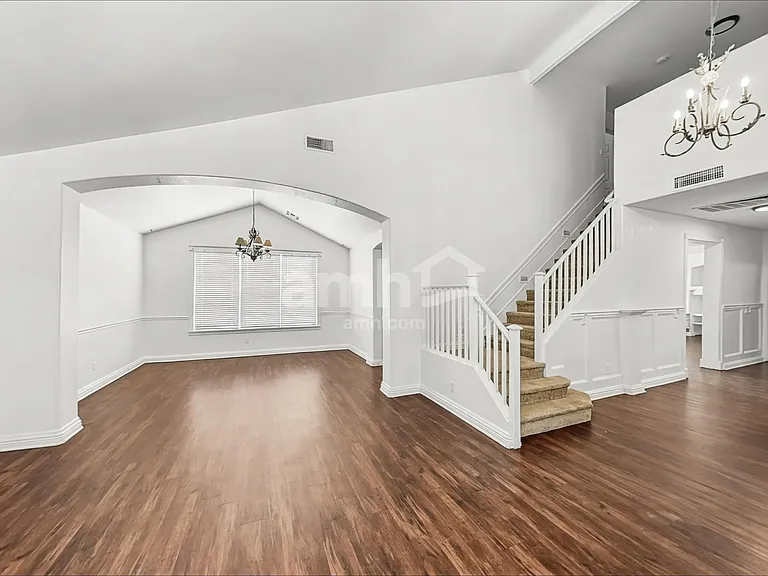 9715 E Inverness Ave — Photo 9