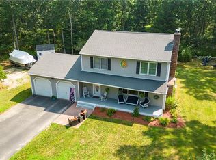 76 E Quail Run, Charlestown, RI 02813