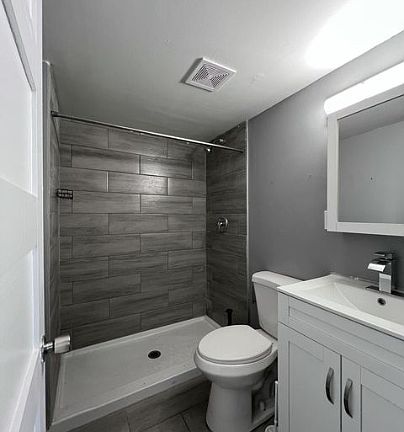 4th image of 311 W 17th St #Street6b