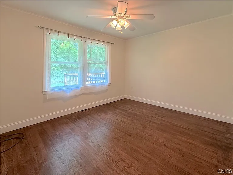 4055 Bristol Rd — Photo 36