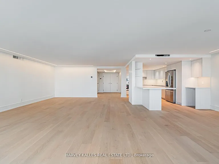 1166 Bay St #1703 — Photo 7