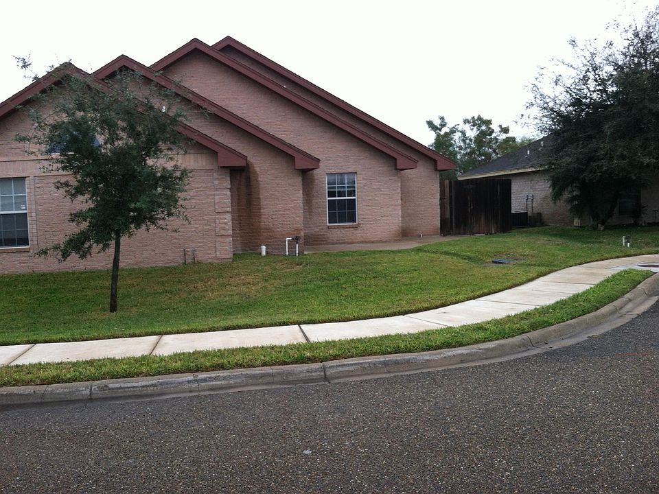 1st image of 1814 Bahamas Dr APT 3