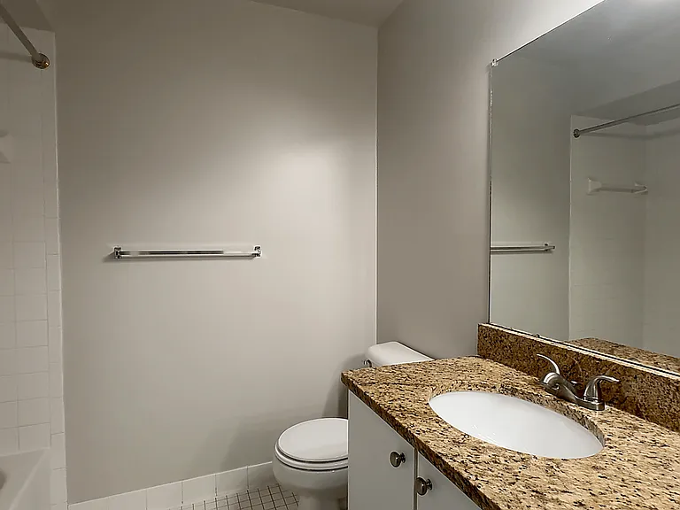 Prentiss Pointe Apartments — Photo 241