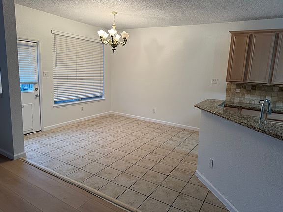 4th image of 6205 Autumnwood Dr