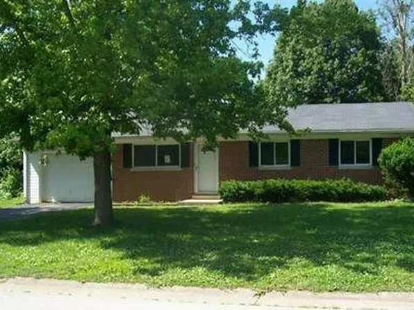 524 Dobbin Dr, Paris, KY 40361